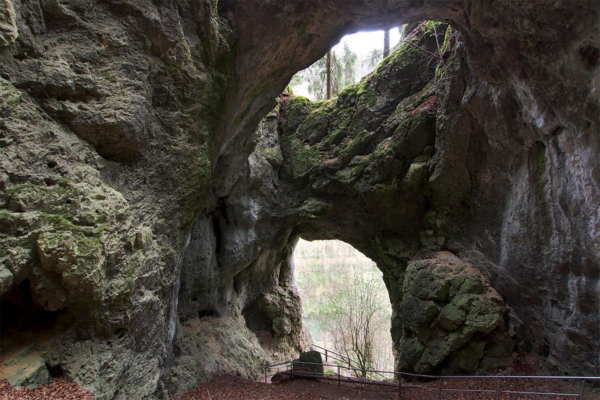 2015 DAV Suhl Höhlenwanderung Fränkische Schweiz Riesenburg (Foto: Andreas Kuhrt)
