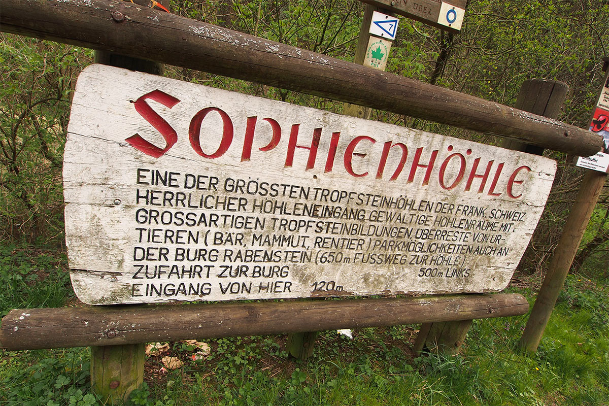 2015 DAV Suhl Höhlenwanderung Fränkische Schweiz Sophienhöhle (Foto: Andreas Kuhrt)