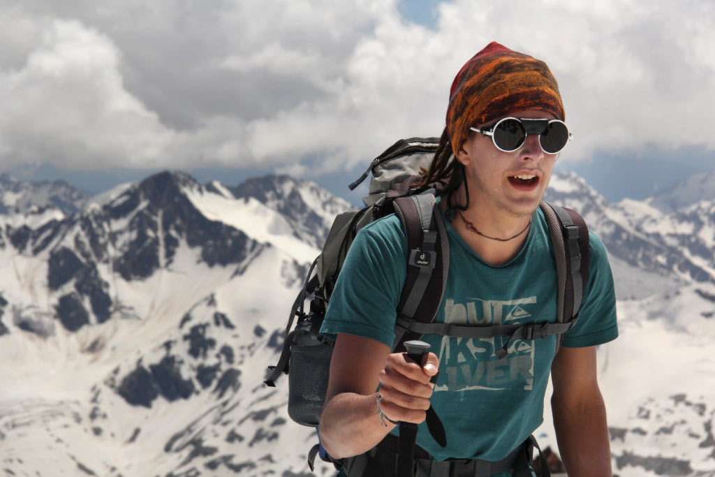Am Elbrus . JDAV Suhl Kaukasus 2016 (Foto: Tristan Lemme)