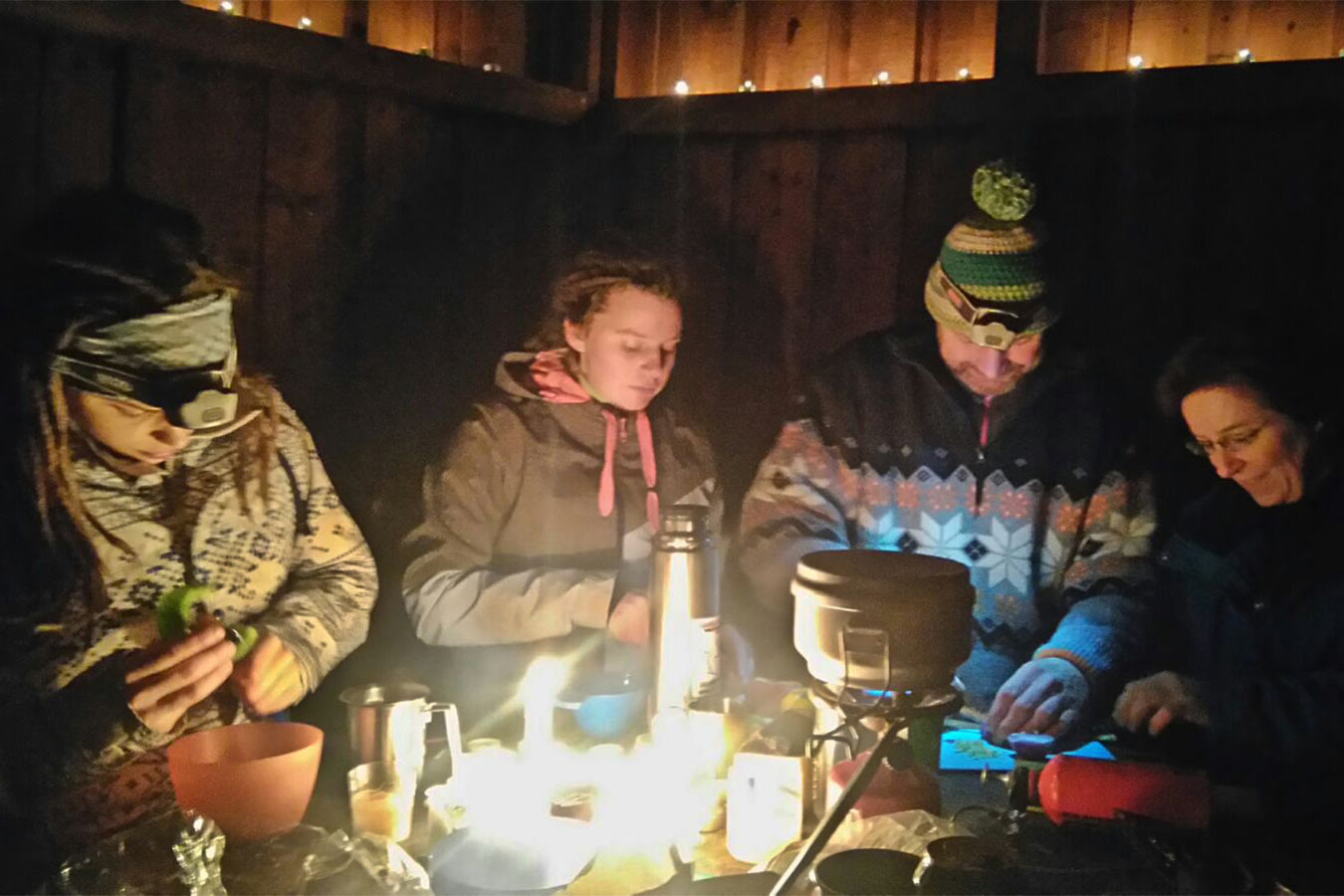 In der Finsterberghütte . Finsterberg 01.2017 (Foto: Gregor)