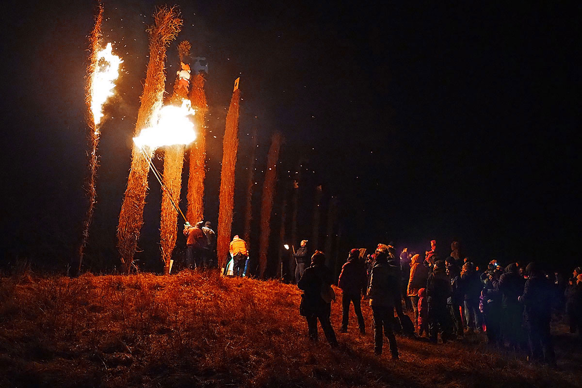 2017 Schweina: Fackelbrand auf dem Antoniusberg (Foto: Manuela Hahnebach)