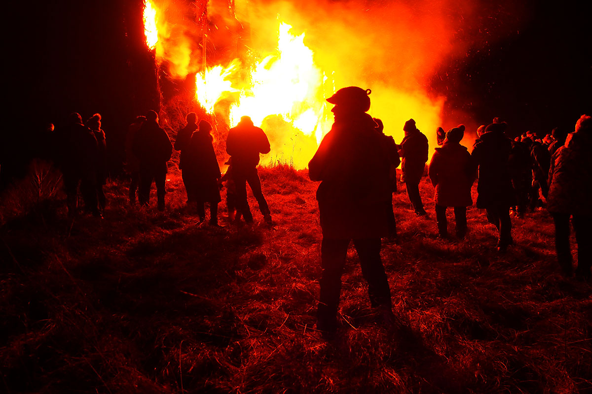 2017 Schweina: Fackelbrand auf dem Antoniusberg (Foto: Andreas Kuhrt)