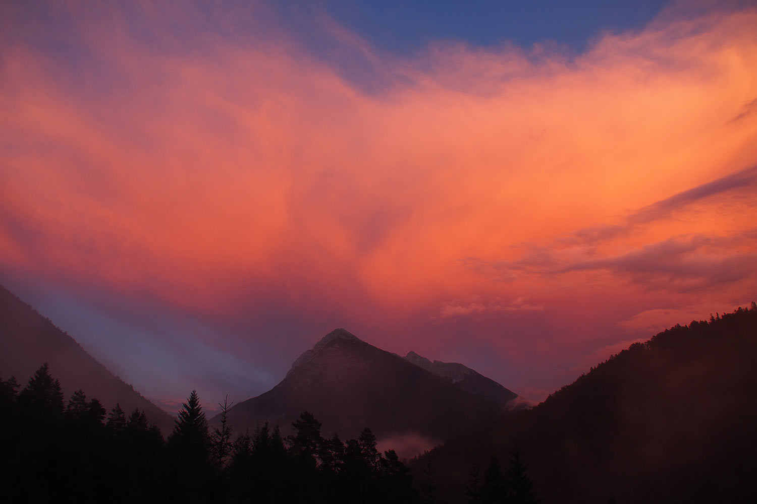 Blick zum Hohen Gleirsch (2492 m) von Scharnitz . Karwendel (Foto: Andreas Kuhrt 2017)