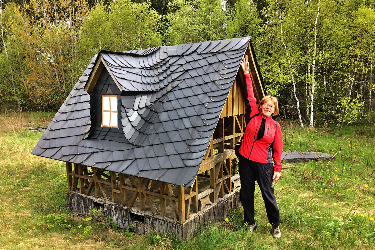 Gulliver im Schieferland . Frühlingswanderung im Schieferpark Lehesten (Foto: Andreas Kuhrt 2017)