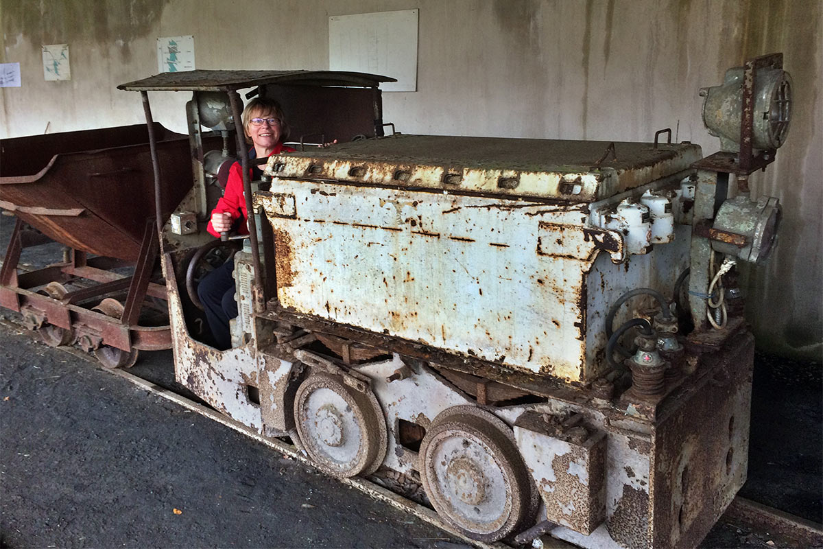 Manus Lokfahrschule im Schieferbruch 2 . Frühlingswanderung im Schieferpark Lehesten (Foto: Andreas Kuhrt 2017)
