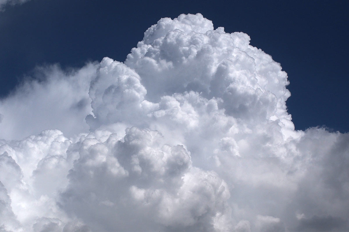 Wolkenturm . Frühlingswanderung im Schieferpark Lehesten (Foto: Manuela Hahnebach 2017)