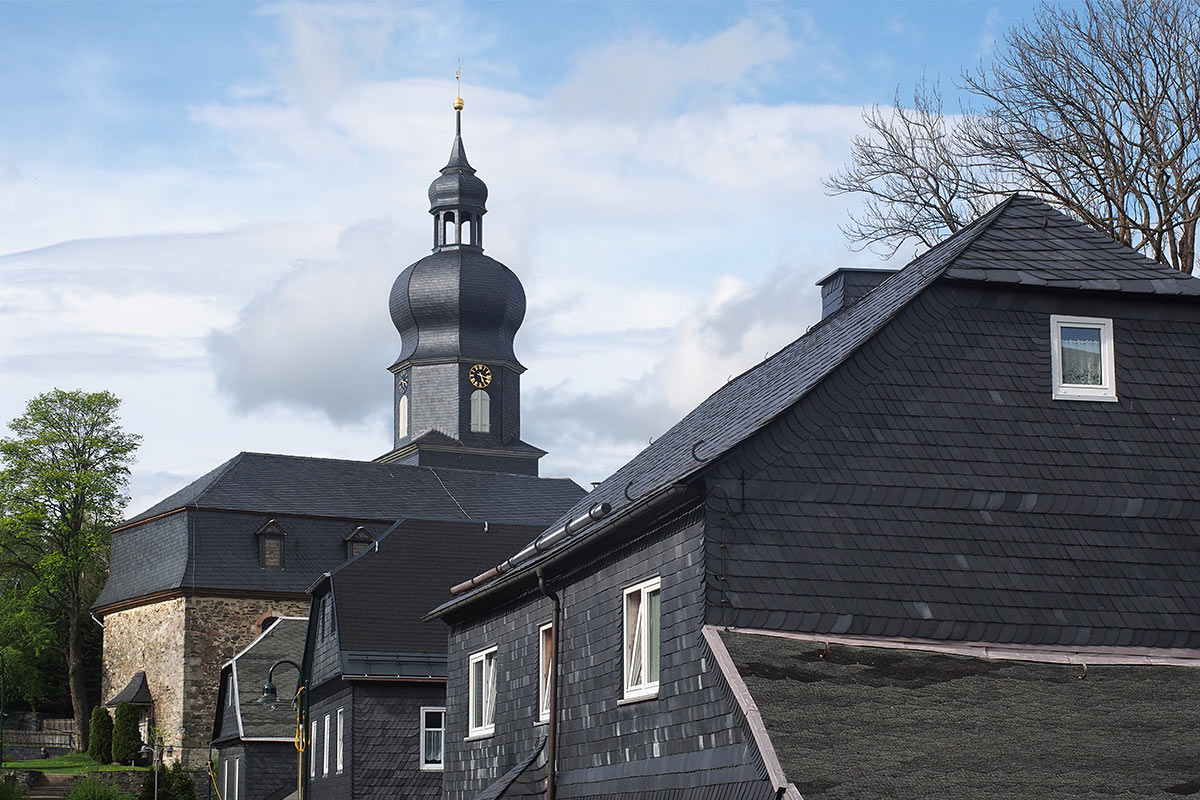 Schieferkirche in Lehesten . Frühlingswanderung im Schieferpark Lehesten (Foto: Andreas Kuhrt 2017)