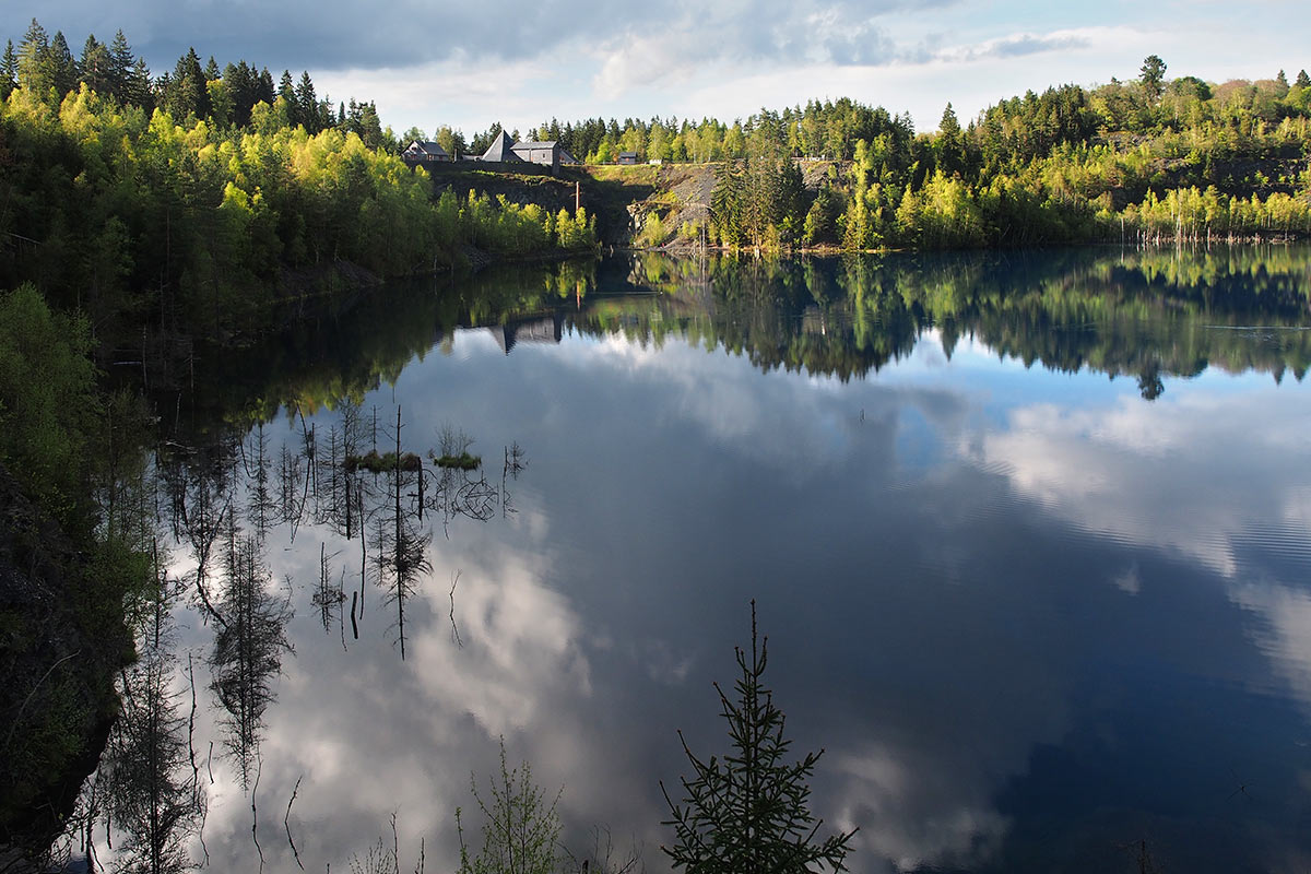 Schiefersee . Frühlingswanderung im Schieferpark Lehesten (Foto: Andreas Kuhrt 2017)