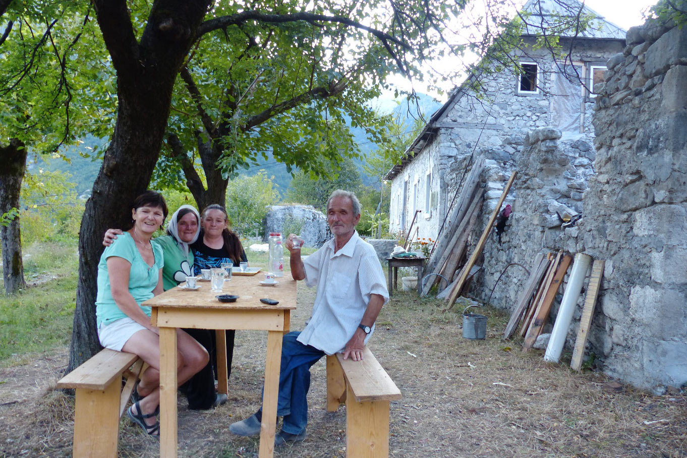Gastlichkeit: Einladung bei Maria . Albanien 2018 (Foto: Klaus Rennert)