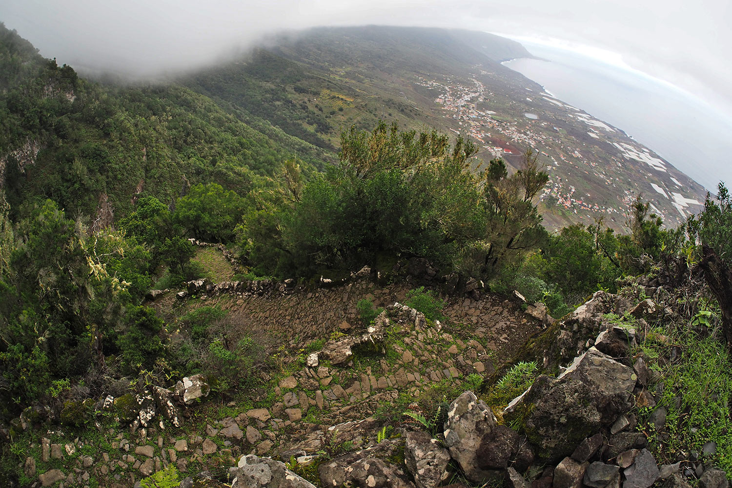 Blick vom Camino de Jinama ins Golfo-Tal . El Hierro 2018 (Foto: Andreas Kuhrt)