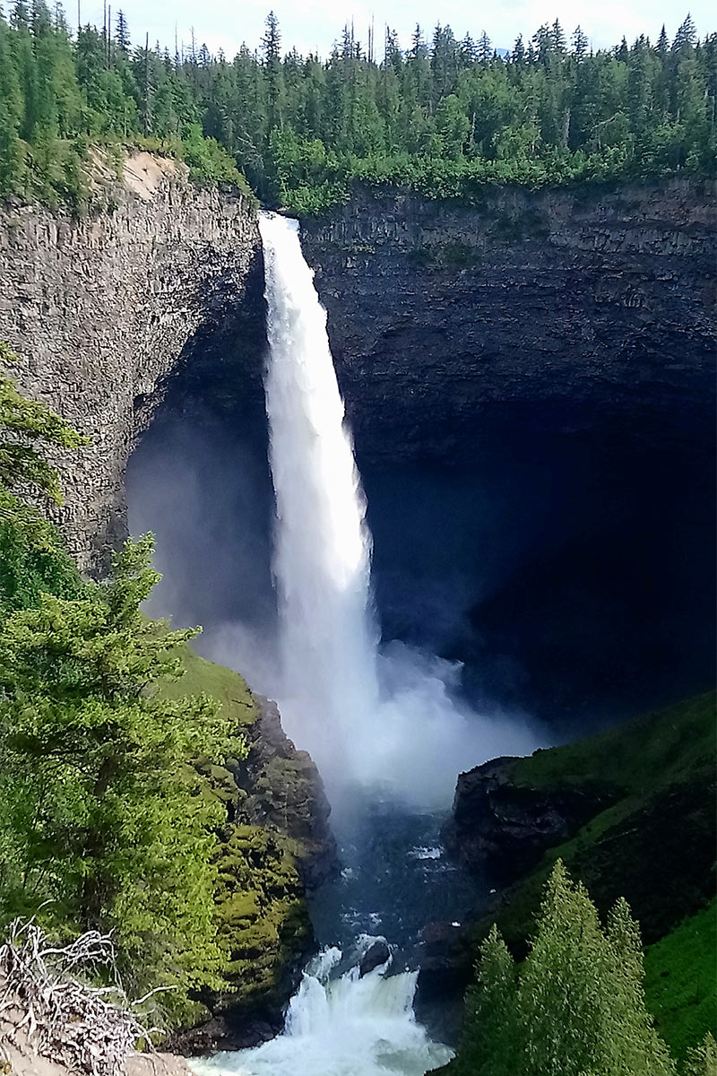 Helmcken Falls bei Clearwater . Westkanada 2018 (Foto: Barbara & Jochen Hollandt)
