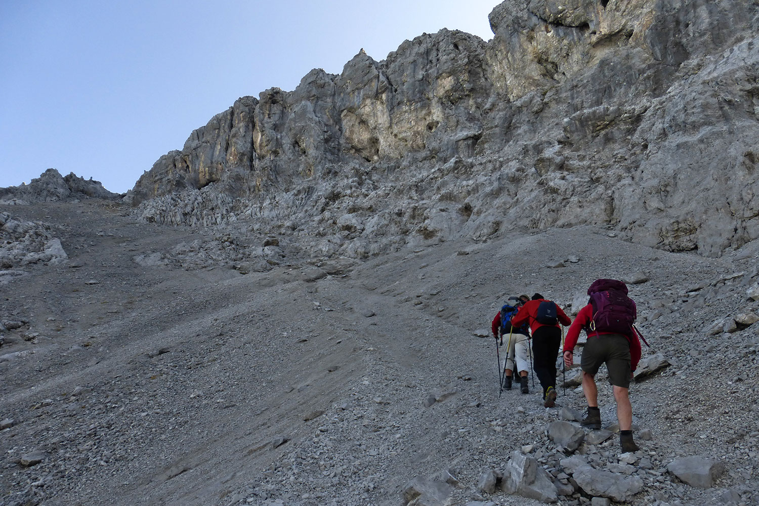 Aufstieg im Rachen zur Sulzfluh 2020 (Foto: Hans-Jürgen Sinn)