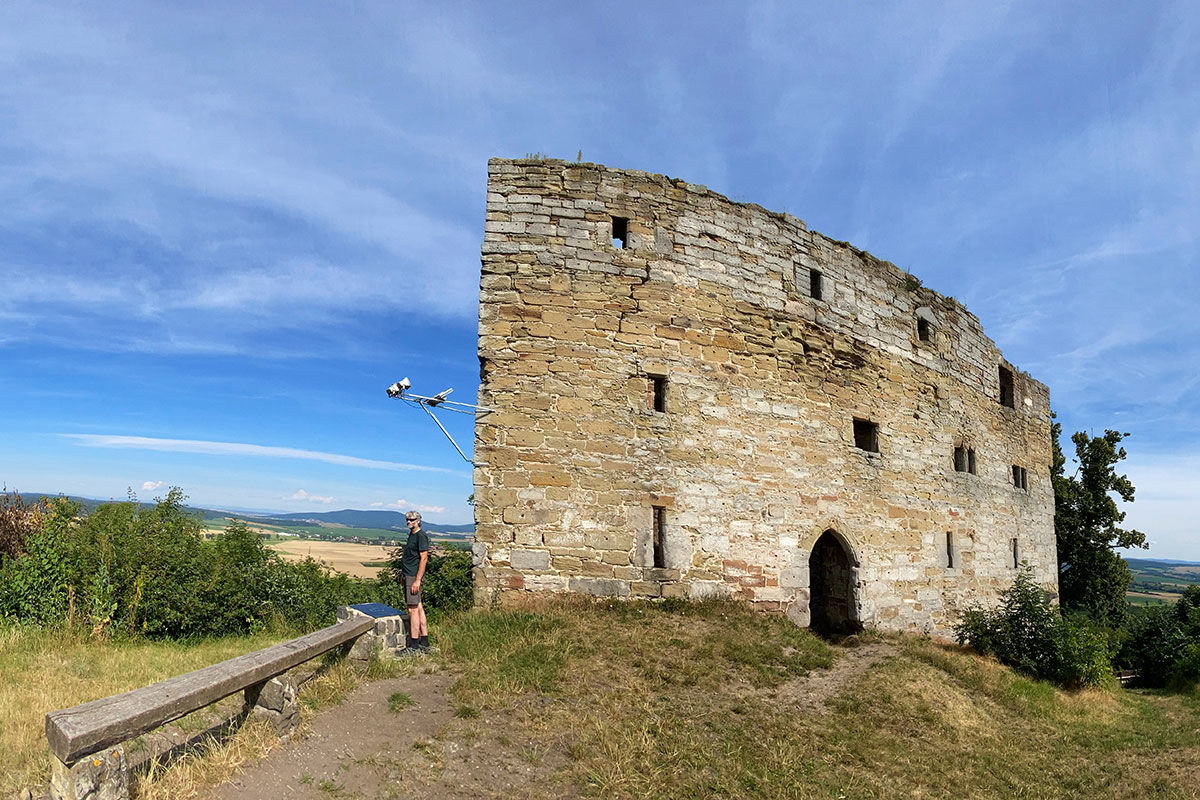 Grünes Band: Burgruine Straufhain (Foto: Manuela Hahnebach)