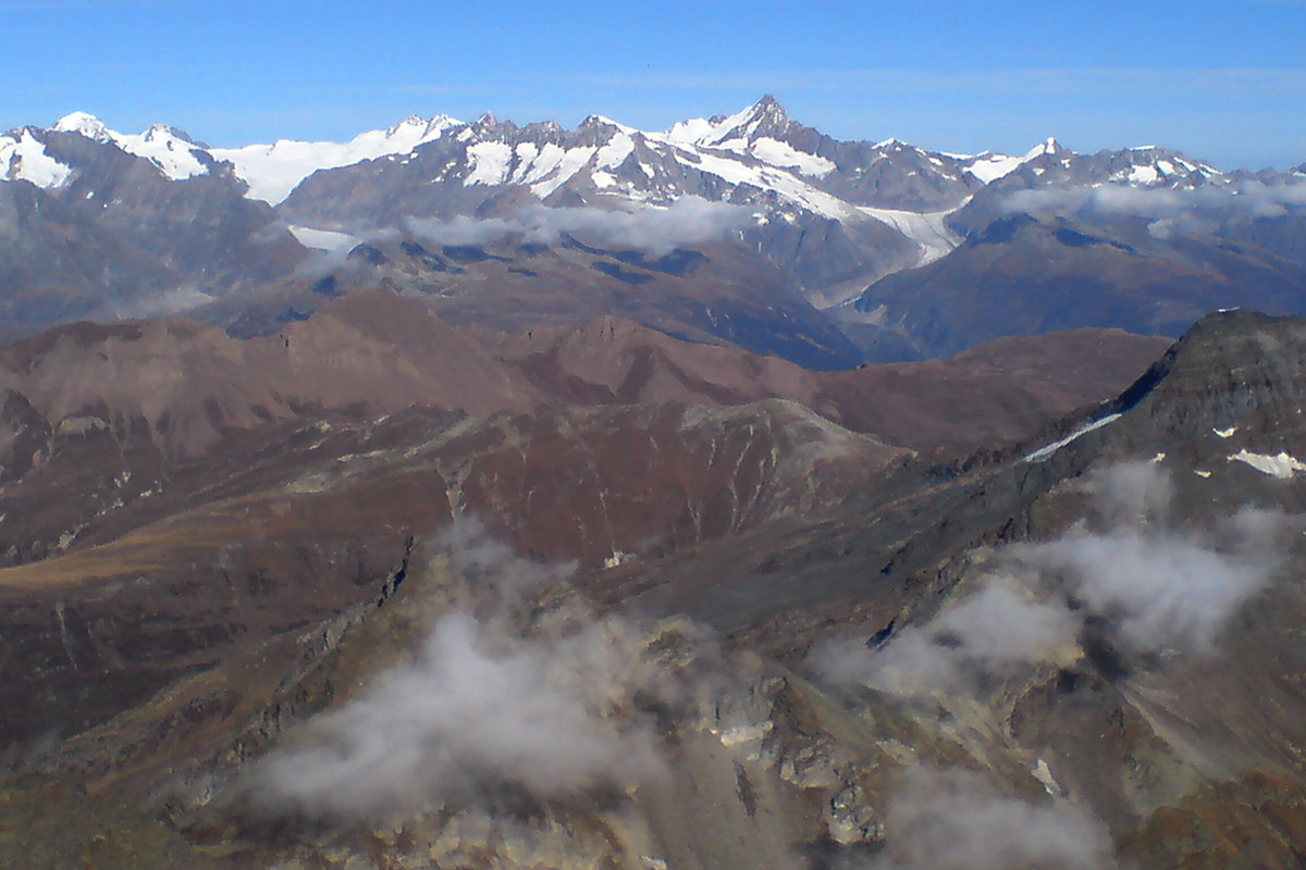 Monte Leone Gruppe: Blick zum Finsterarhorn (Foto: Olaf Färber)