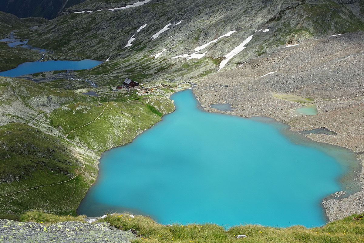 Schobergruppe: Gradensee mit Adolf-Nossberger-Hütte (Foto: Manuela Zobolski)