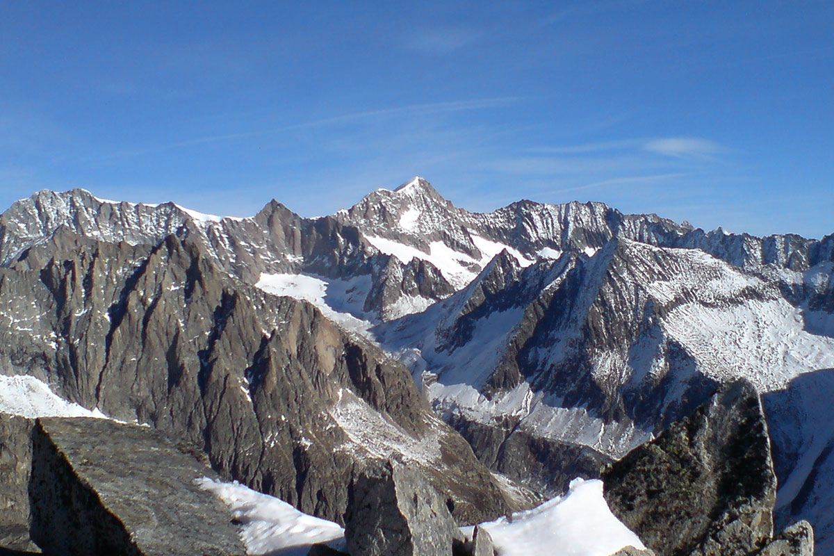 Wiwannihorn (Oberwallis): Blick zum Nesthorn (Foto: Olaf Färber)