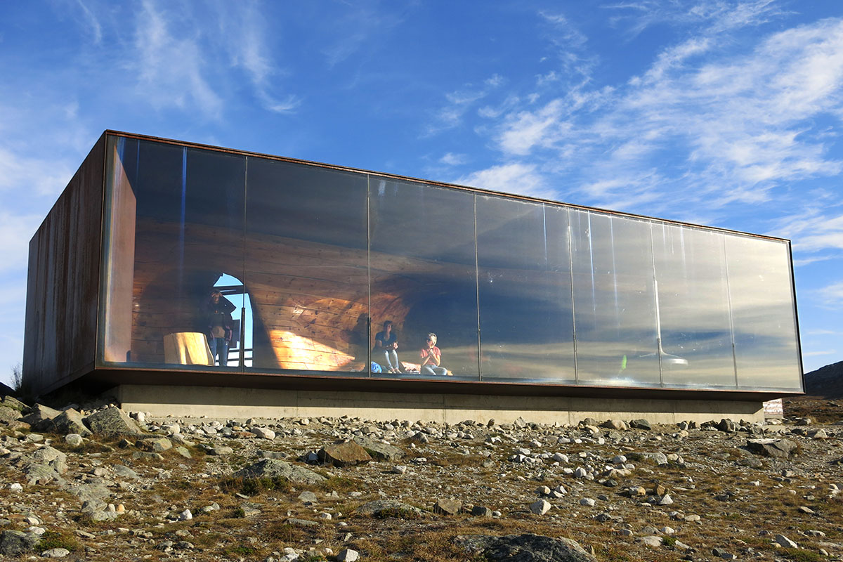 2021 Dovrefjell: Snøhetta-Aussichtspunkt (Tverrfjell-Hütte) (Foto: Matthias Michalowski)