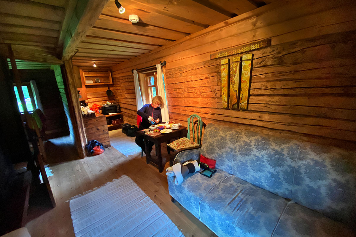 2022 Estland: Hof Männiku Metsatalu (Foto: Andreas Kuhrt)