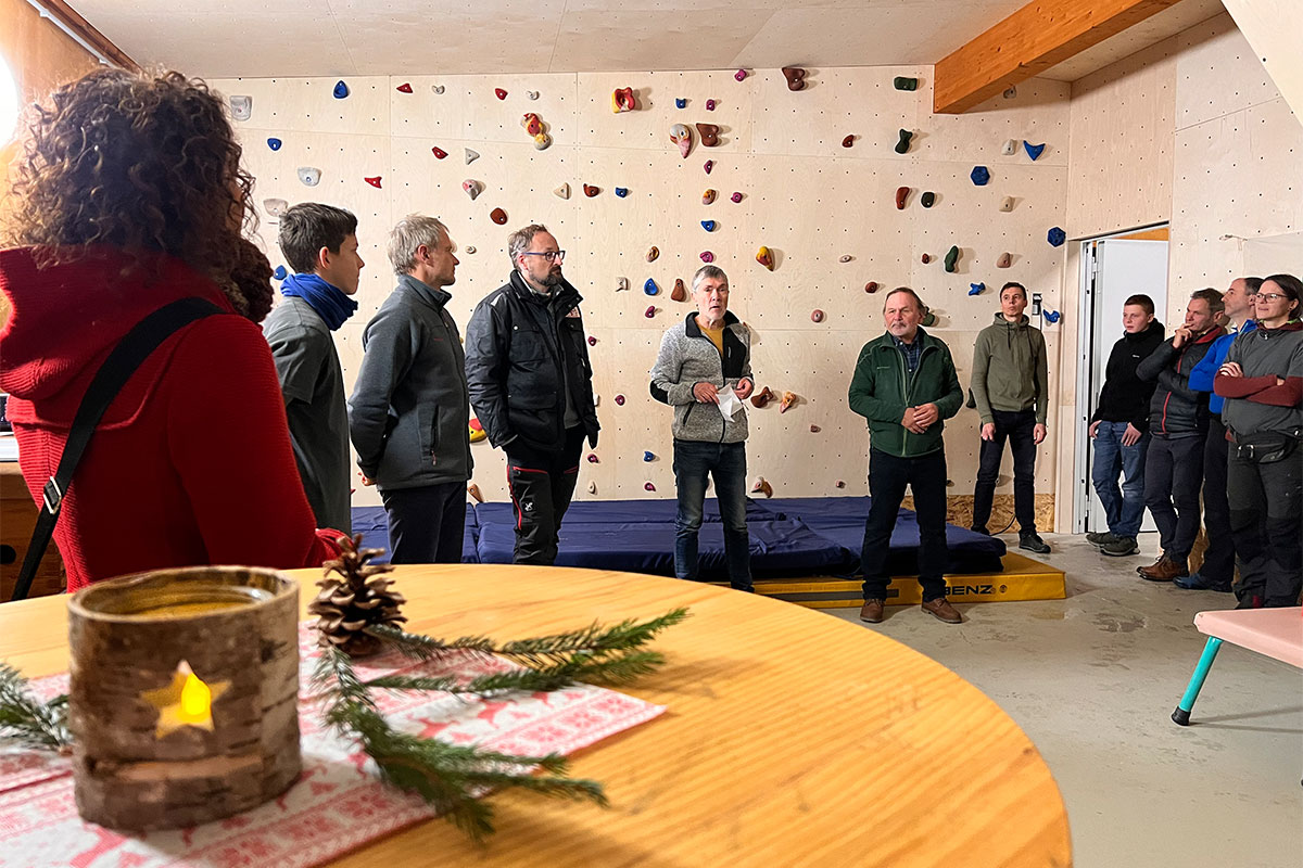 14.12.2022: Eröffnung des Boulderraums des DAV Suhl (Foto: Manuela Hahnebach)