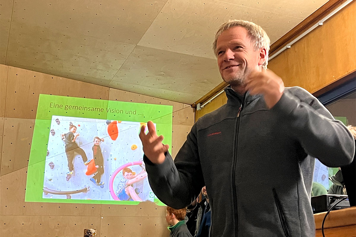 14.12.2022: Eröffnung des Boulderraums des DAV Suhl (Foto: Manuela Hahnebach)