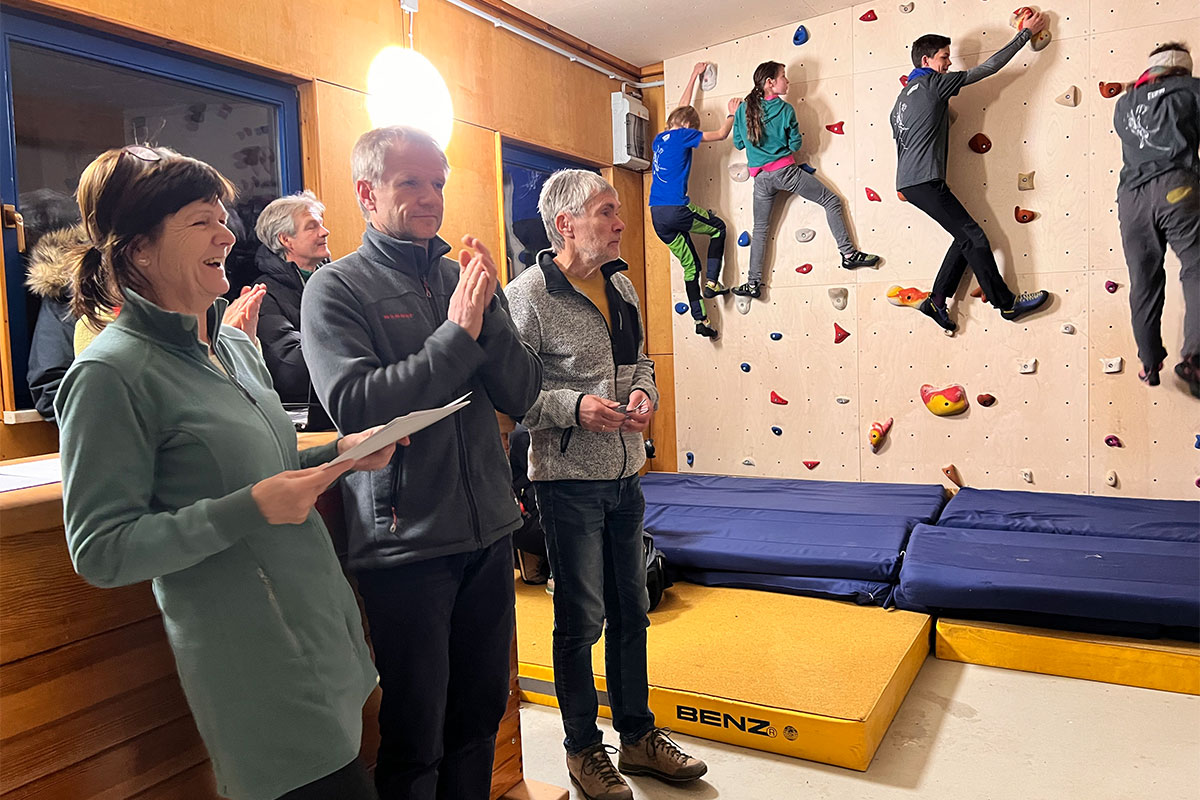 14.12.2022: Eröffnung des Boulderraums des DAV Suhl (Foto: Manuela Hahnebach)