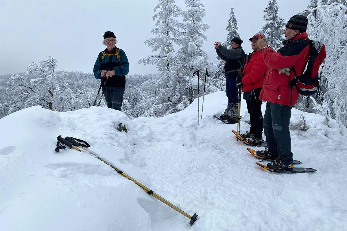 DAV Suhl: Schneeschuhwanderung: Zella-Mehlis-Heinrichsbach: am Heinrichbacher Stein (Foto: Andreas Kuhrt, 29.01.2023)