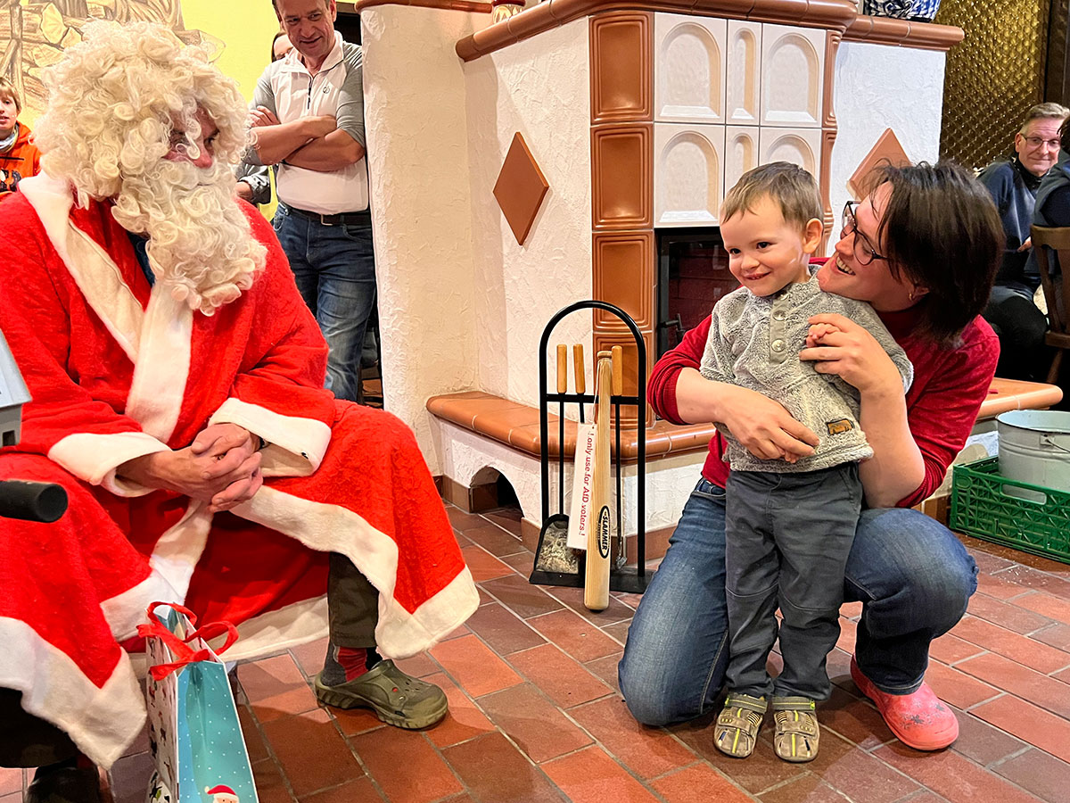 Waldhaus Ruppertus Zella-Mehlis: DAV-Suhl-Weihnachtsfeier 2023 (Manuela Hahnebach)