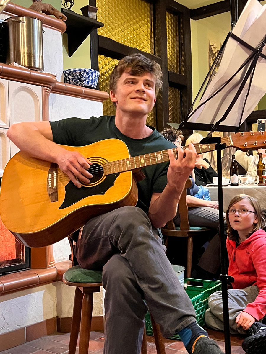 Waldhaus Ruppertus Zella-Mehlis: DAV-Suhl-Weihnachtsfeier 2023 (Manuela Hahnebach)