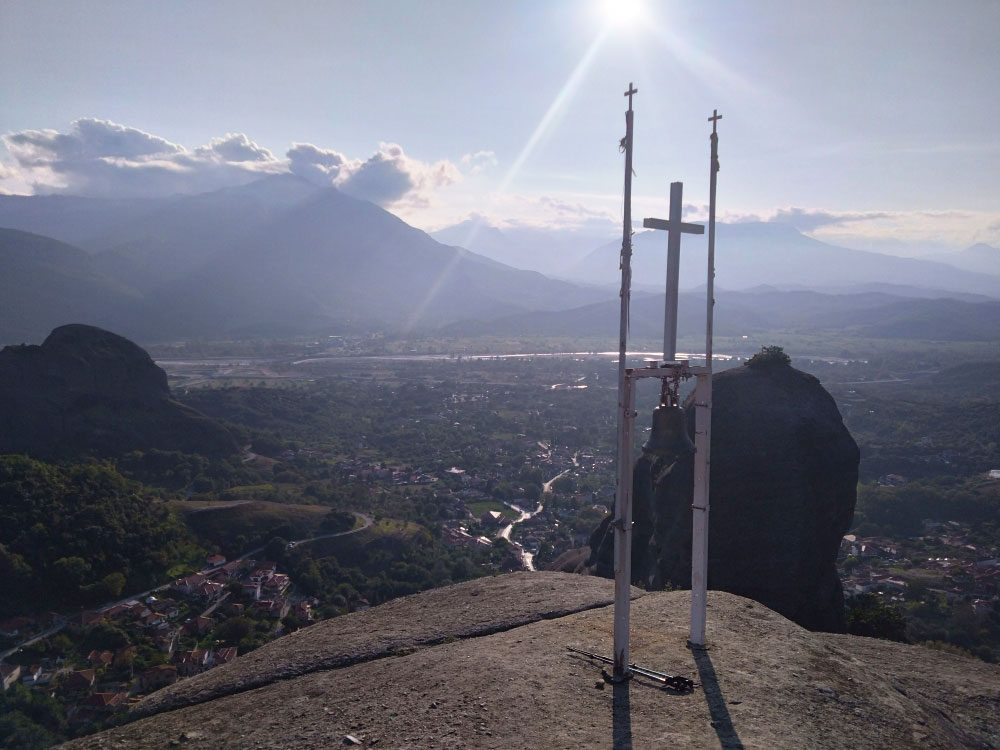 Meteora 2023: Abend auf der Glocke (Moni + Dietrich Schild)