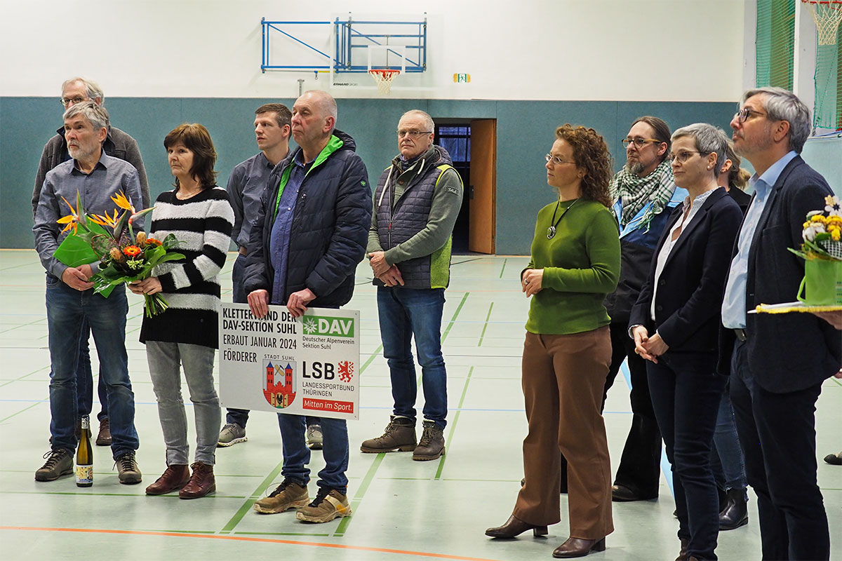 DAV Suhl: Eröffnung der Kletterwand in der Sporthalle Suhl-Nord, 06.012.2024 (Foto: Manuela Hahnebach)