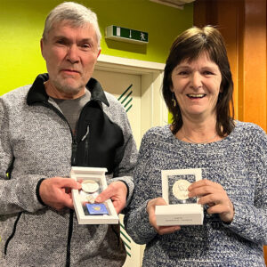 Klaus und Karin Rennert wurden mit der GutsMuths-Ehrenplakette in Silber ausgezeichnet (Foto: Manuela Hahnebach)